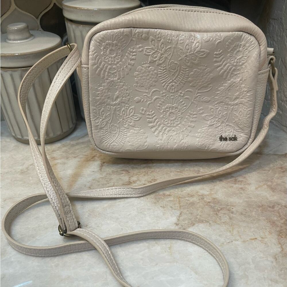 The Sak De Young White Textured embossed Bag